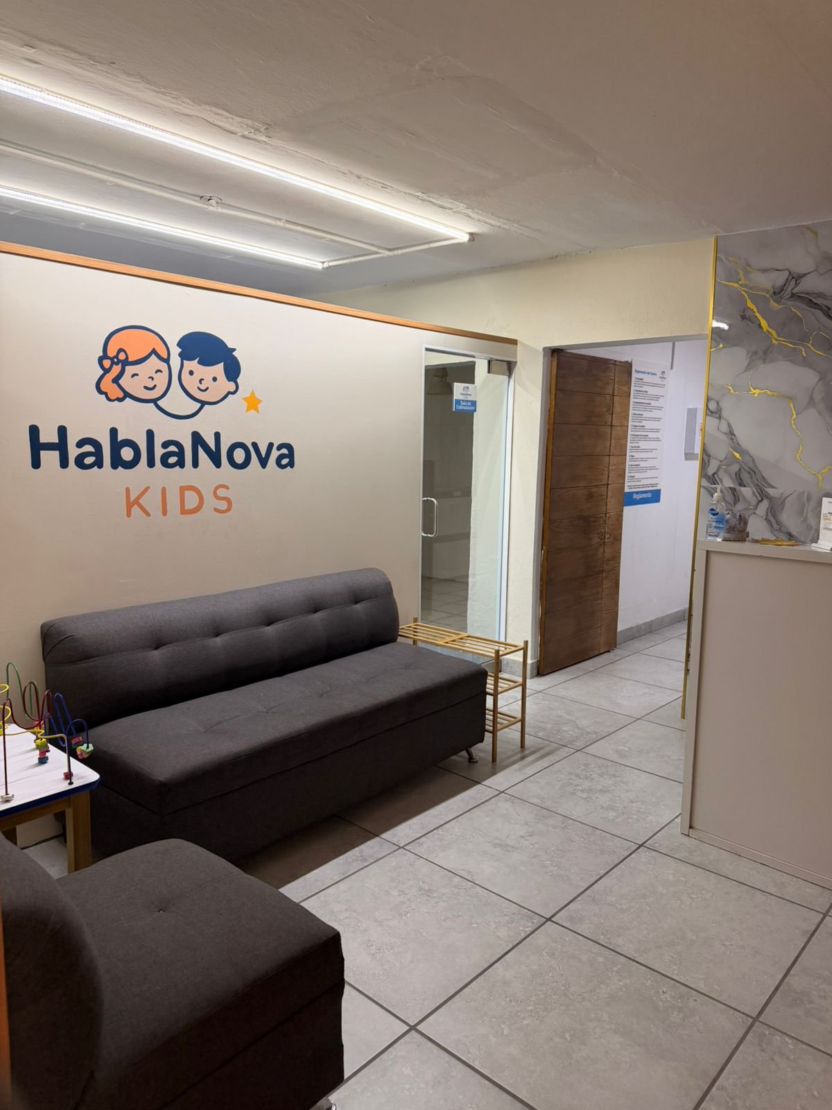Instalaciones HablaNova Kids